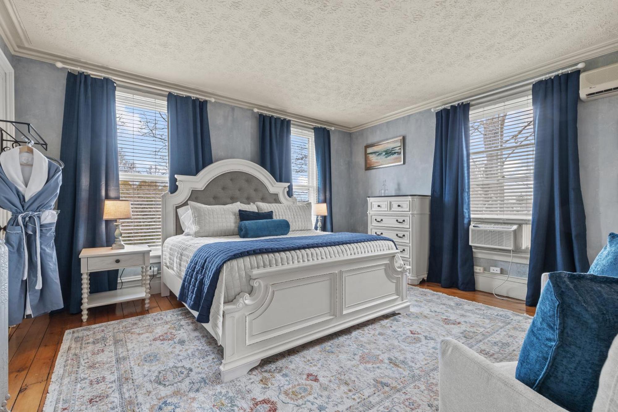 The Captain Stannard Westbrook Chambre photo